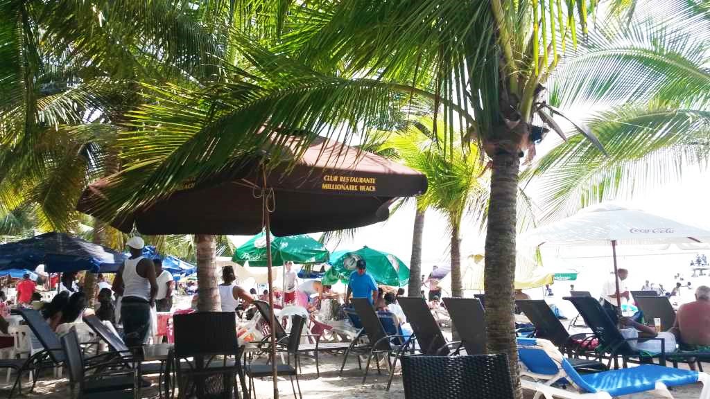 Millonaire Beach Club - Boca Chica - Dominikanische Republik - sex-urlaub.org